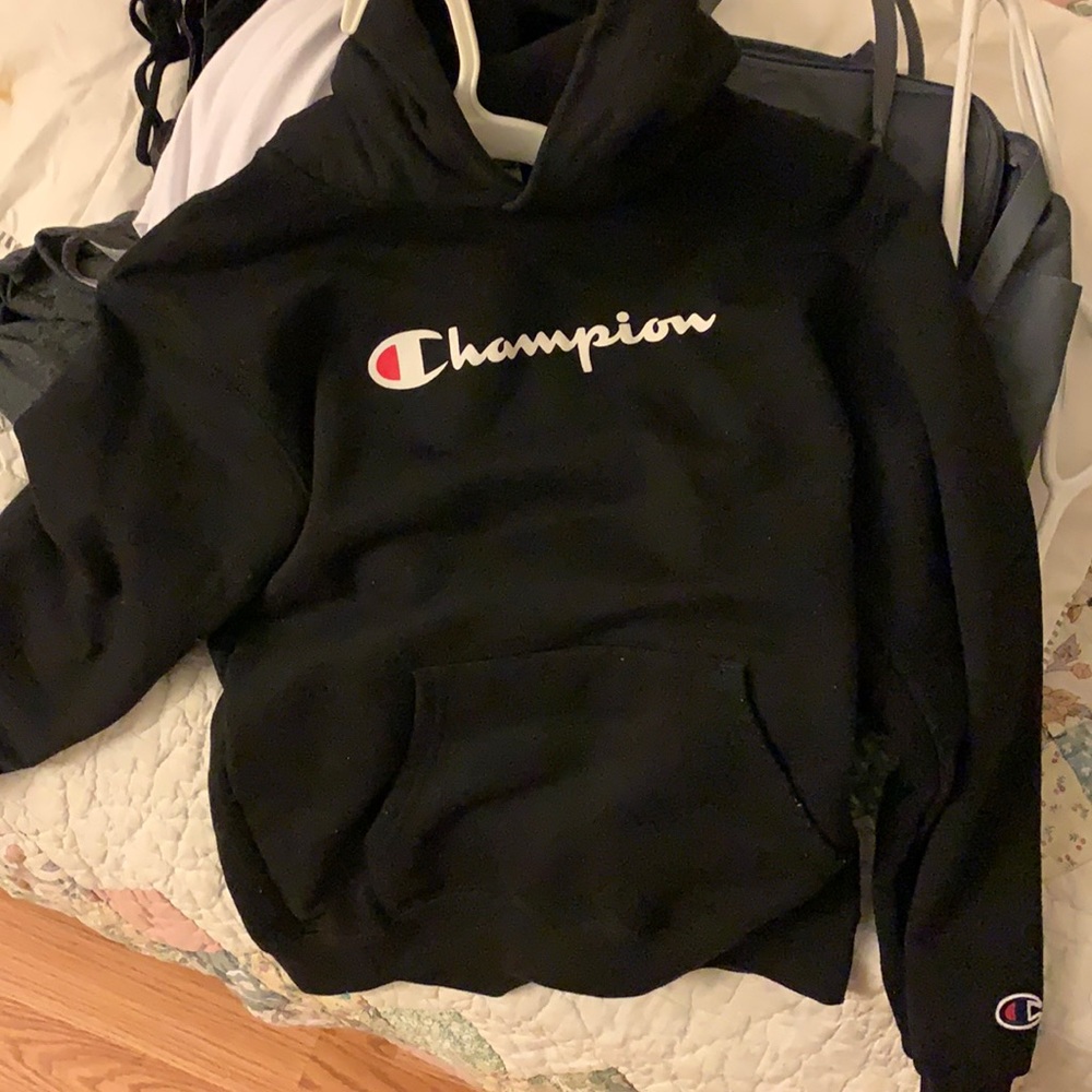Youth medium champion hoodie